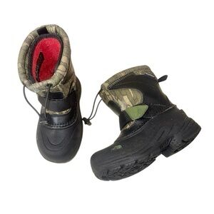 THE NORTH FACE boys thinsulate THERMA FELT black camo snow boots SIZE 10